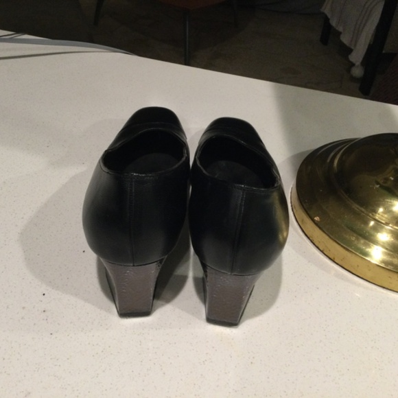 Salvatore Ferragamo Pumps - Picture 3 of 9